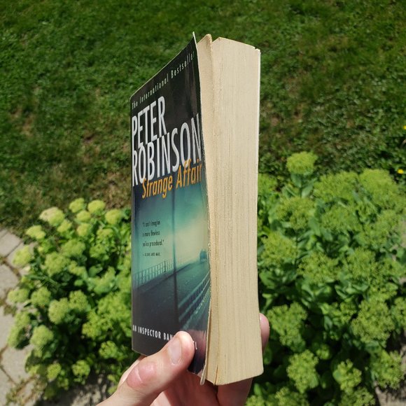 Book | Strange Affair - Picture 2 of 4